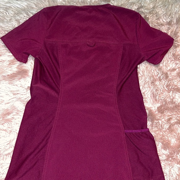**Healing Hands Nursing Scrubs: Professional Comfort & Elegance** BundleX3 - Picture 11 of 11